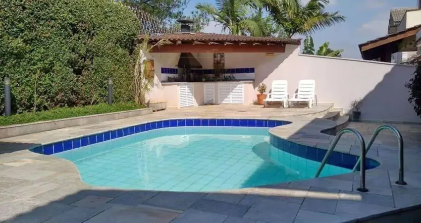 Casa com 3 dormitórios à venda, 350 m² por R$ 2.350.000 - Alphaville 04 - Santan