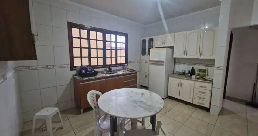 Casa à venda por R$ 850.000 em Barueri/SP SUIT IMÓVEIS (11) 94584-8250 WhatsApp