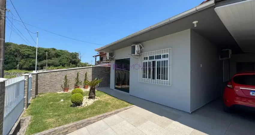 Casa com 3 quartos à venda na Rua Alentejo, Forquilhas, São José