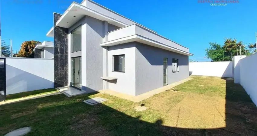 Casa com 3 quartos à venda na Rua Mato Grosso, 18, Extensão do Bosque, Rio das Ostras