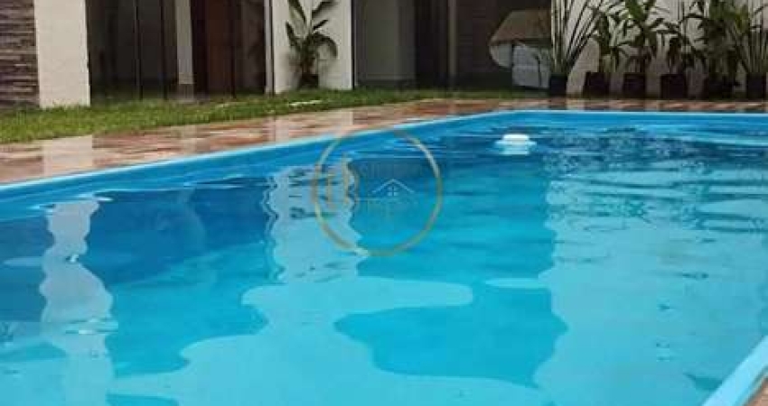 Casa à Venda em Coroa Vermelha: 3 Dorms, 130m², R$750.000