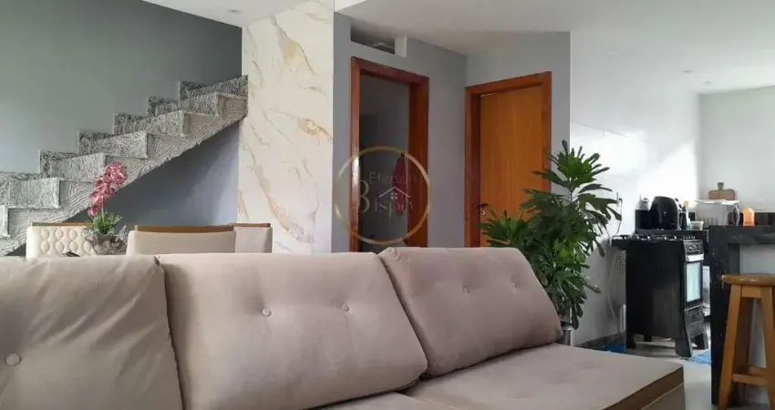 Casa 4 Dormitórios à Venda em Orla Taperapuã - Porto Seguro