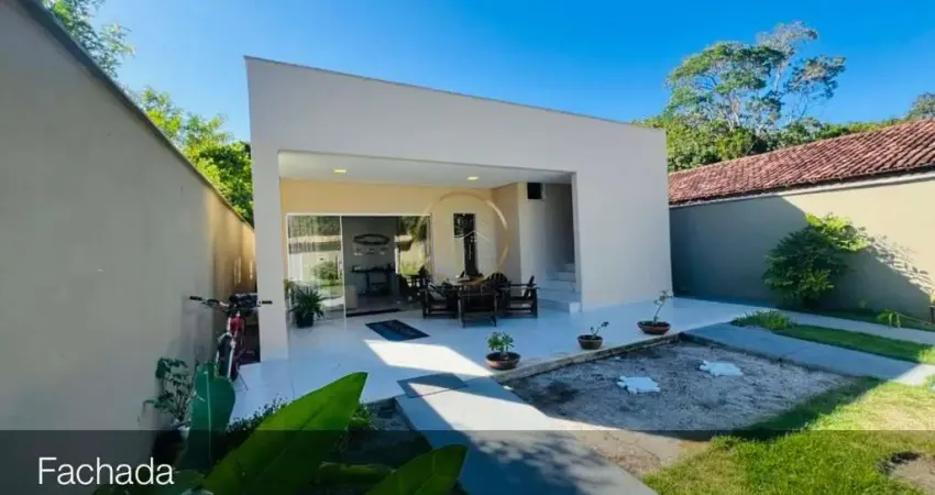 Casa à Venda em Village II, Porto Seguro: 2 Suítes, 170m², R$750mil