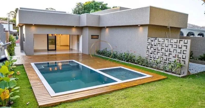 Casa à Venda em Villa Padova, Porto Seguro: 3 Suítes, 200m²