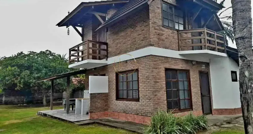 Casa à venda em mundaí, porto seguro: 2 suítes, 100m², r$900mil