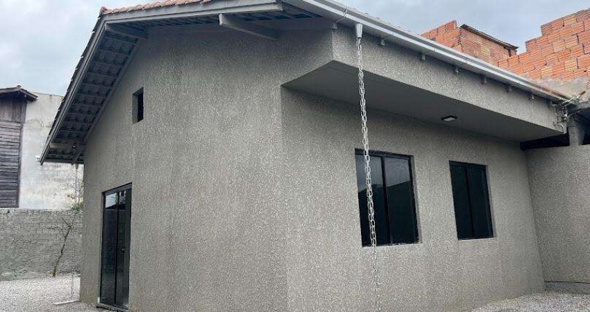 Casa com 2 dormitórios à venda, 50 m² por R$ 450.000 - Espinheiros - Itajaí/SC
