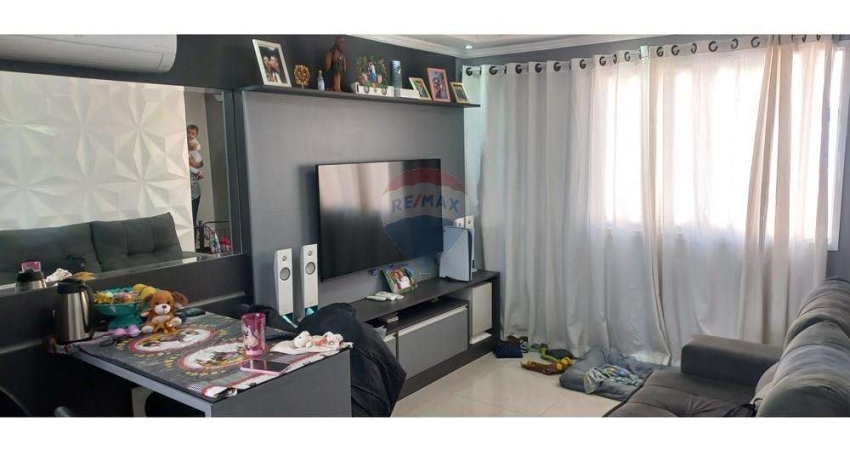 Casa de condomínio a venda no Jardim Aracy