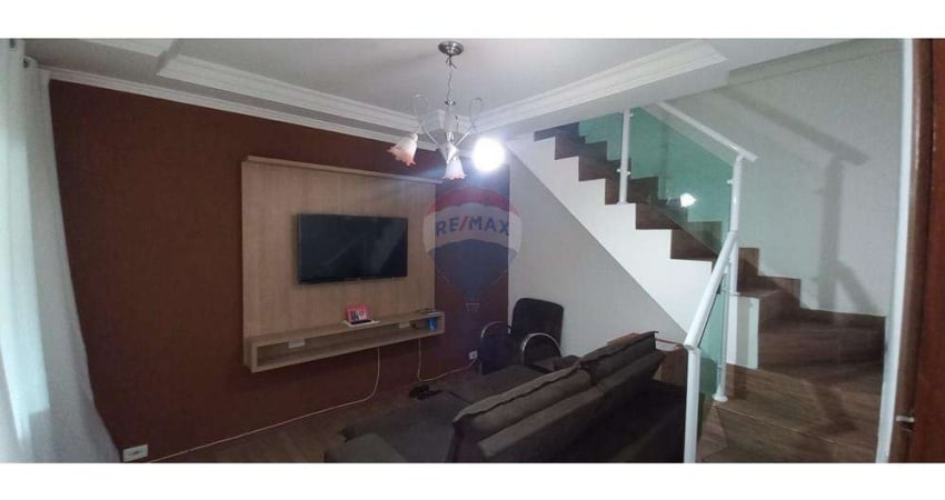 Sobrado à Venda no Jardim Camila – Excelente Oportunidade!