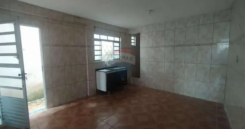Casa com 1 quarto para alugar na Vila Bocaina, Mauá