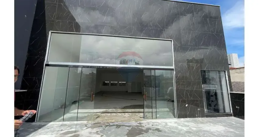 Oportunidade única: 400m² de estrutura moderna no coração de mauá!