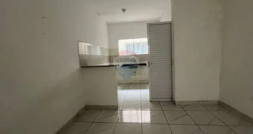 Kitnet / Stúdio para alugar no Jardim Guapituba, Mauá 