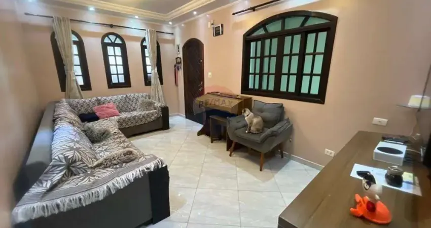 Casa com 3 quartos para alugar no Jardim Guapituba, Mauá