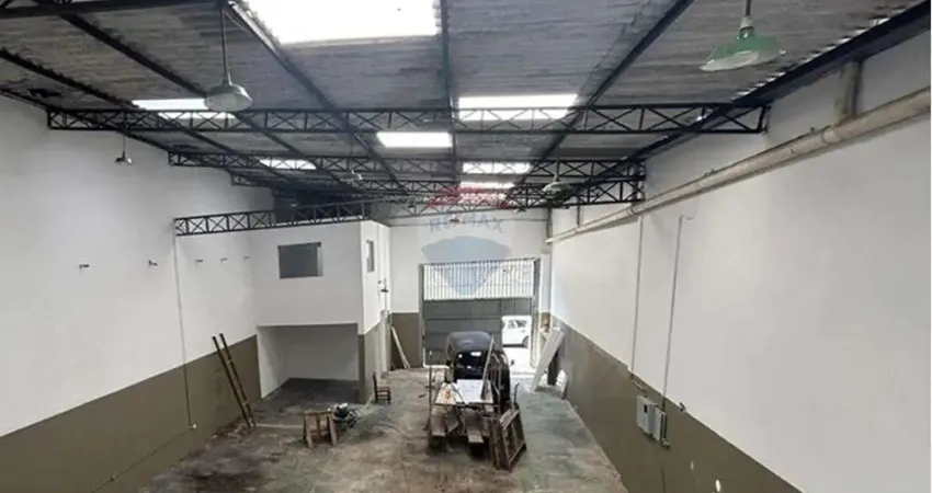 Barracão / Galpão / Depósito para alugar no Capuava, Mauá 