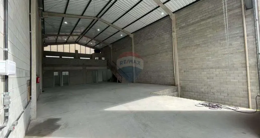 Galpão novo de 320m²  + 55m² mezanino para locação – vila carlina, mauá/sp