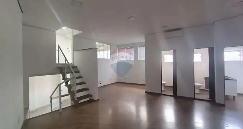 Excelente casa comercial para locação na região do vila vitória/mauá