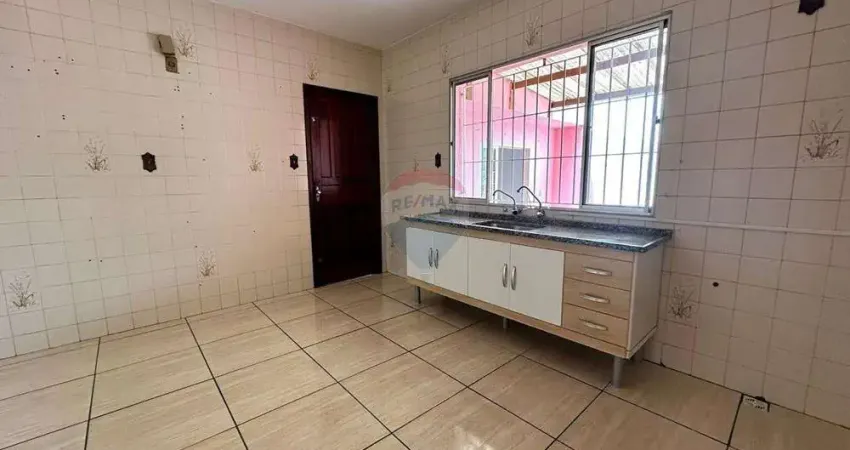 Casa com 2 quartos para alugar no Jardim Mauá, Mauá