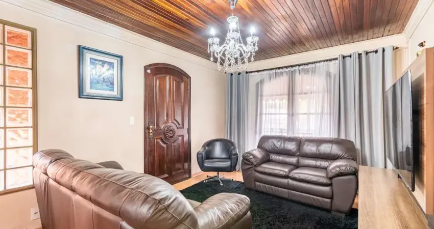 Casa com 3 quartos à venda na Rua Cyrillo Merlin, 48, Novo Mundo, Curitiba