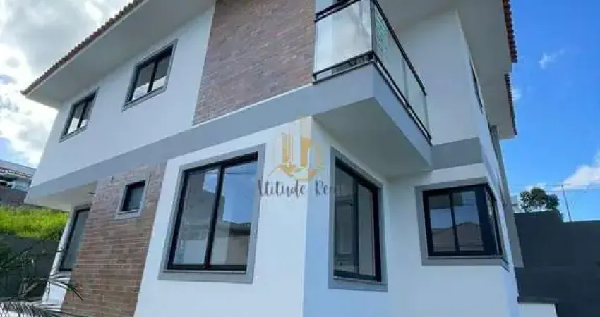 Sobrado residencial | 03 dormitórios | 103 m² | Potecas | São José/SC