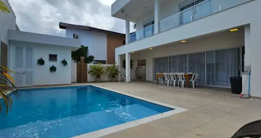 Excelente casa de condomínio fechado em um dos melhores bairros de Bertioga