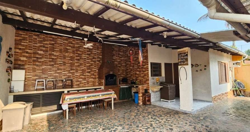 Casa com 3 quartos à venda no Centro, Bertioga 