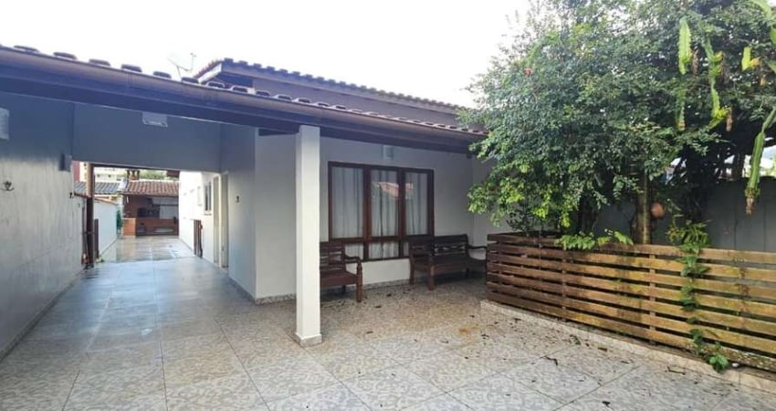 Casa com 2 quartos à venda no Centro, Bertioga 