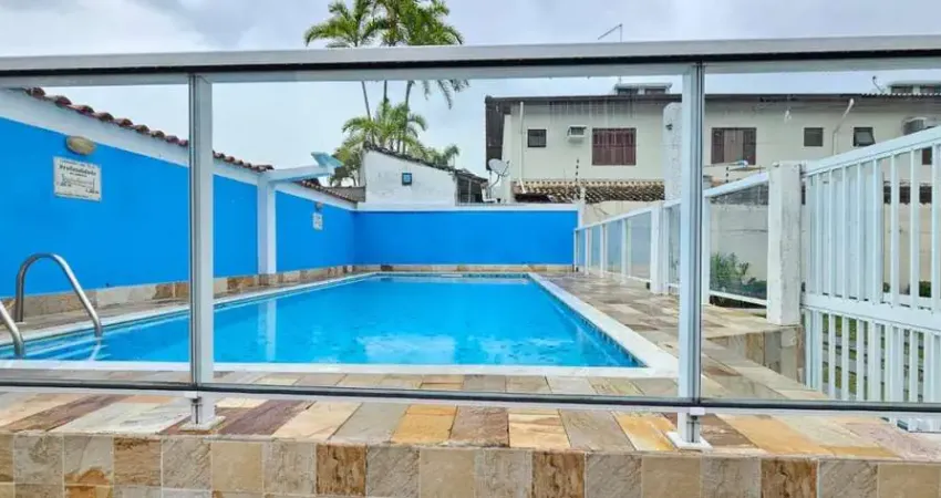 Casa em condomínio fechado com 2 quartos à venda na Rua Mestre Pessoa, 100, Centro, Bertioga