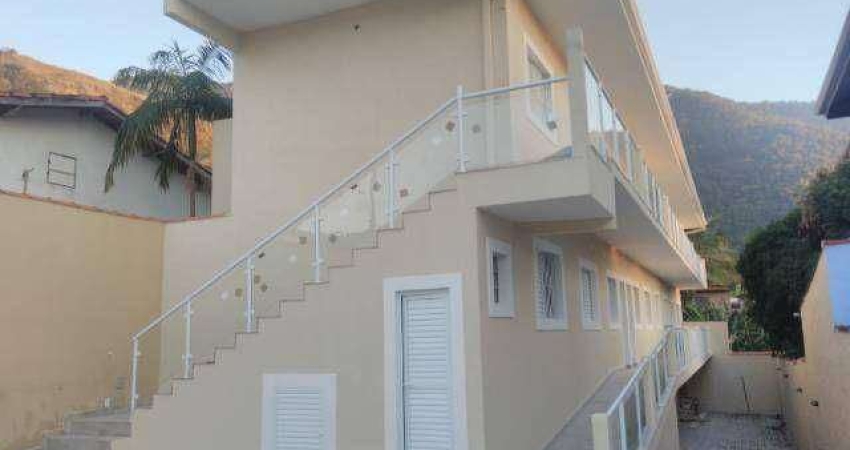 Sobrado com 2 dormitórios à venda, 62 m² por R$ 385.000,00 - Morro do Abrigo - São Sebastião/SP