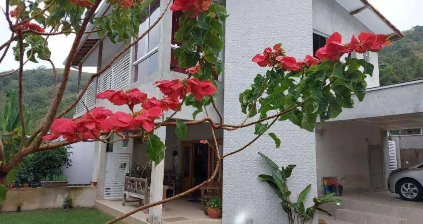 Casa com 4 dormitórios à venda, 335 m² por R$ 1.300.000,00 - Portal da Olaria - São Sebastião/SP
