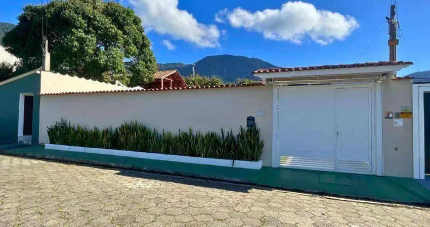 Casa com 3 dormitórios à venda, 225 m² por R$ 1.400.000,00 - Portal da Olaria - São Sebastião/SP