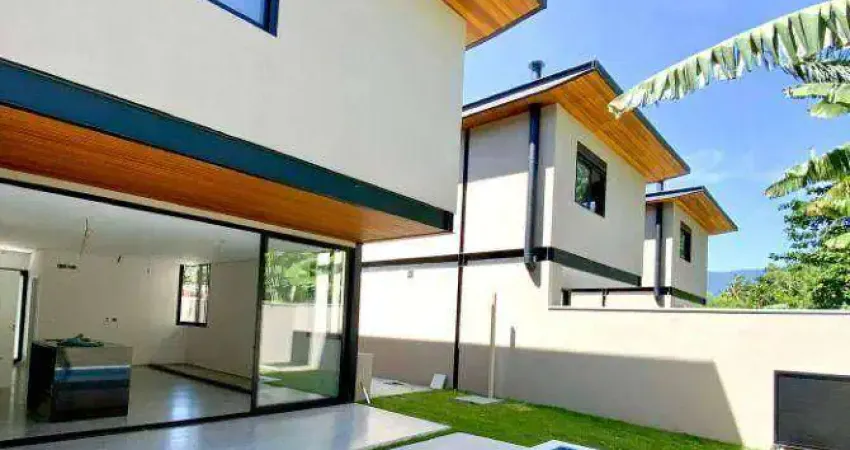 Casa com 3 dormitórios à venda, 70 m² por R$ 1.750.000,00 - Barequeçaba - São Sebastião/SP