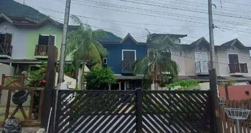 Casa com 2 dormitórios à venda, 84 m² por R$ 850.000,00 - São Francisco - São Sebastião/SP