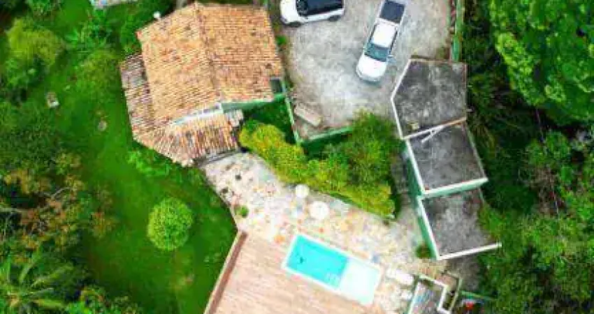 Casa com 3 dormitórios à venda, 360 m² por R$ 1.650.000,00 - Cigarras - São Sebastião/SP