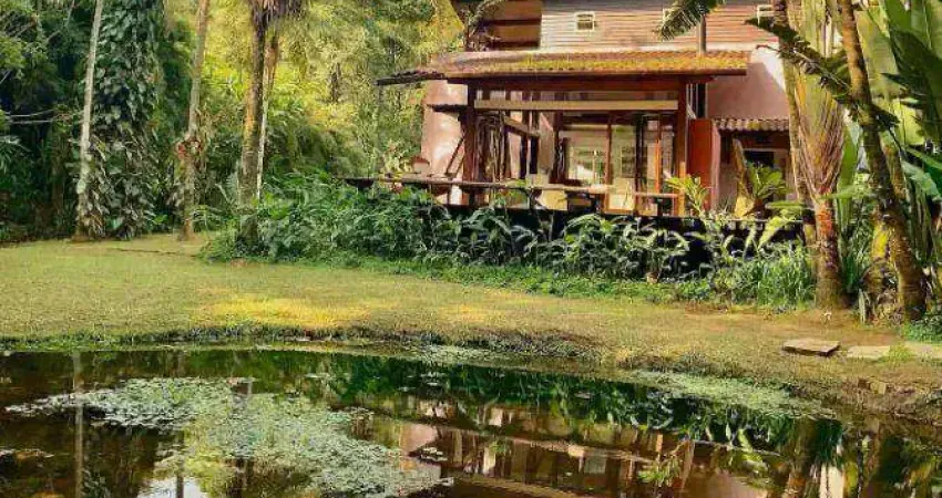Casa com 3 dormitórios à venda, 250 m² por R$ 2.000.000,00 - Sertão do Cambury - São Sebastião/SP