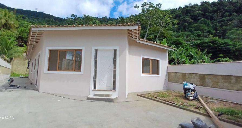Casa com 3 dormitórios à venda, 150 m² por R$ 1.300.000,00 - Cigarras - São Sebastião/SP