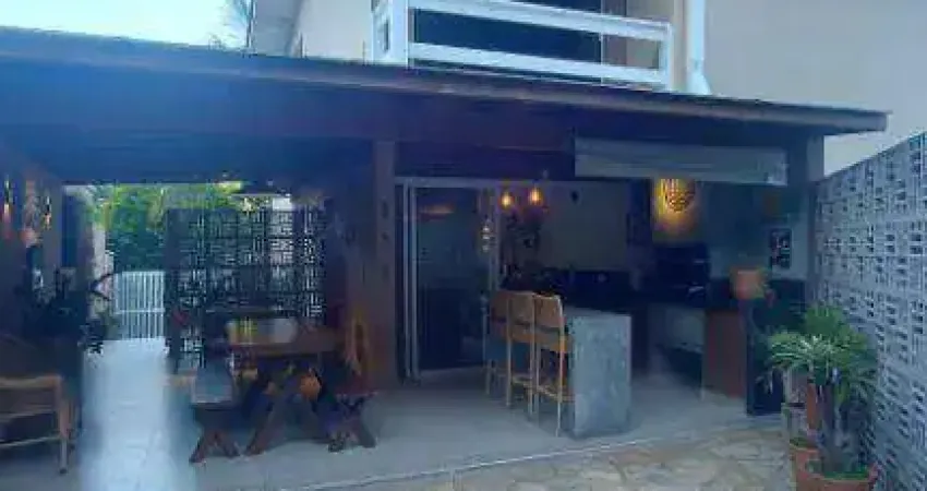Casa com 5 dormitórios à venda, 278 m² por R$ 1.600.000 - Barequeçaba - São Sebastião/SP