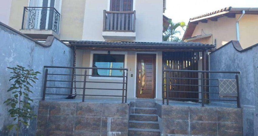 Casa com 2 dormitórios para alugar por R$ 3.600/mês - São Francisco - São Sebastião/SP