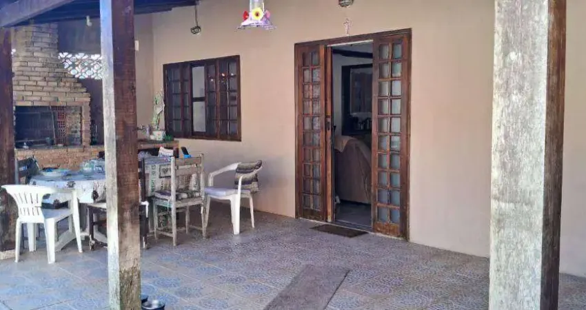 Casa com 2 dormitórios à venda, 133 m² por R$ 520.000,00 - Enseada - São Sebastião/SP