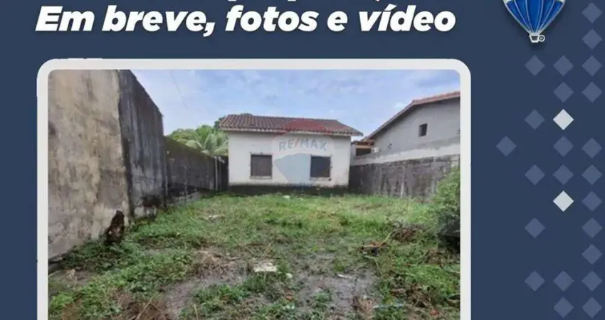 Casa à Venda com 2 dormitórios no Jardim Raphael - Bertioga, São Paulo