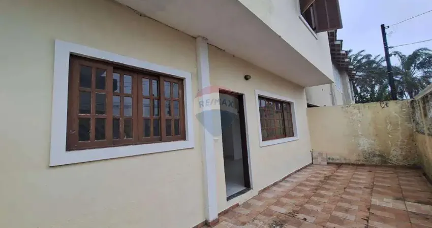 Casa com 2 quartos para alugar na Rua Padre João Batista de Carvalho, 119, Centro, Bertioga