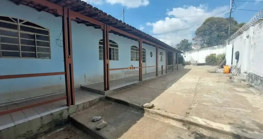 Casa com 4 quartos à venda na Rua Rio Grande do Sul, 33, Espírito Santo, Betim