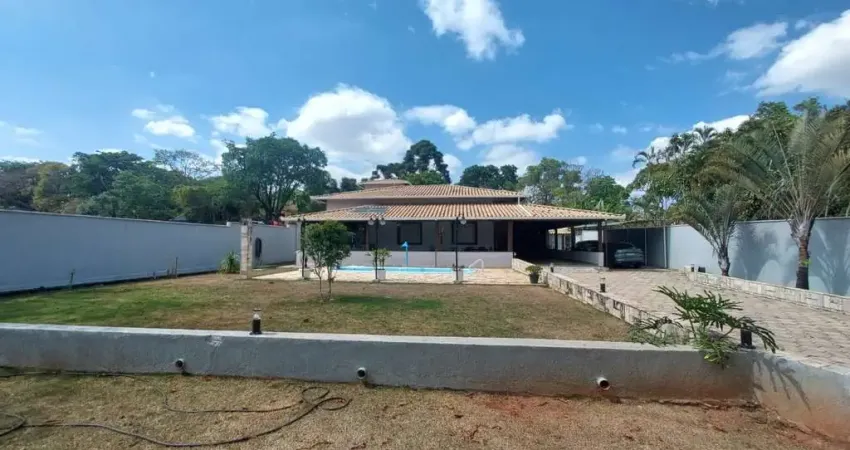 Casa com 4 quartos à venda na Rua Isaura Antônio Salomão, 357, Quintas do Godoy, Betim