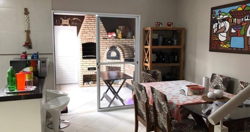 Excelente sobrado com 145m² no Condomínio Giorno Di Sole 2
