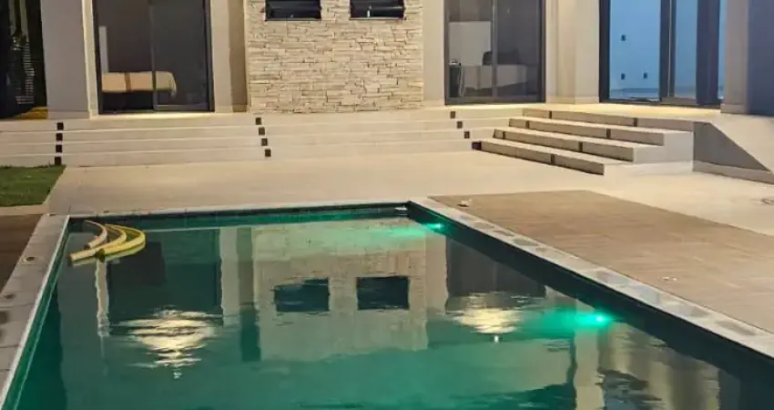 Linda casa térrea no condomínio horizonte azul 2 com 4 suítes