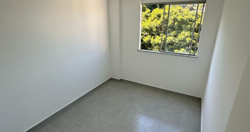 Apartamento com 2 quartos à venda na Rua Noronha Torrezão, 407, Santa Rosa, Niterói
