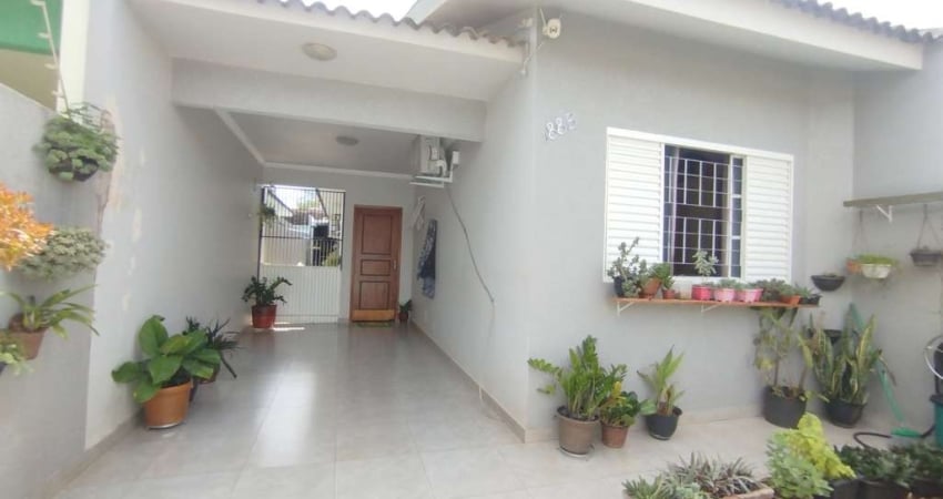 Casa 3 dormitórios para Venda em Maringá, Jardim Paris, 3 dormitórios