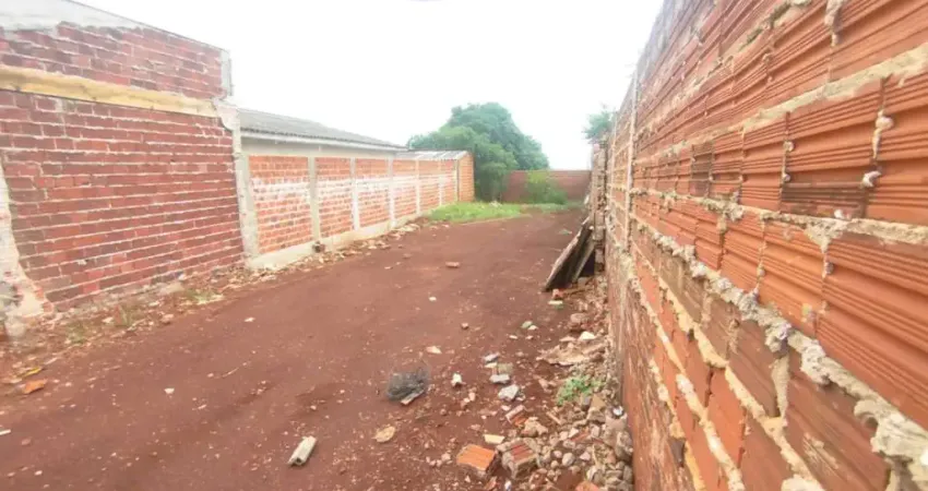 Terreno à venda na Rua Antônia do Prado Moreno, Jardim Rebouças, Maringá