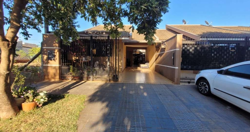 Casa 3 dormitórios para Venda em Maringá, Jardim Dias I, 3 dormitórios, 1 suíte, 2 banheiros, 1 vaga