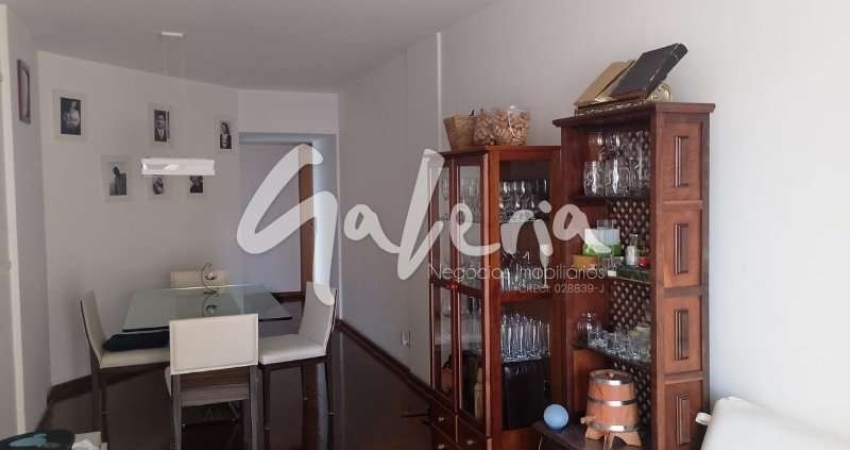 Apartamento à venda no Edificio Monterey no  Bairro Santo Antonio em São Caetano do Sul