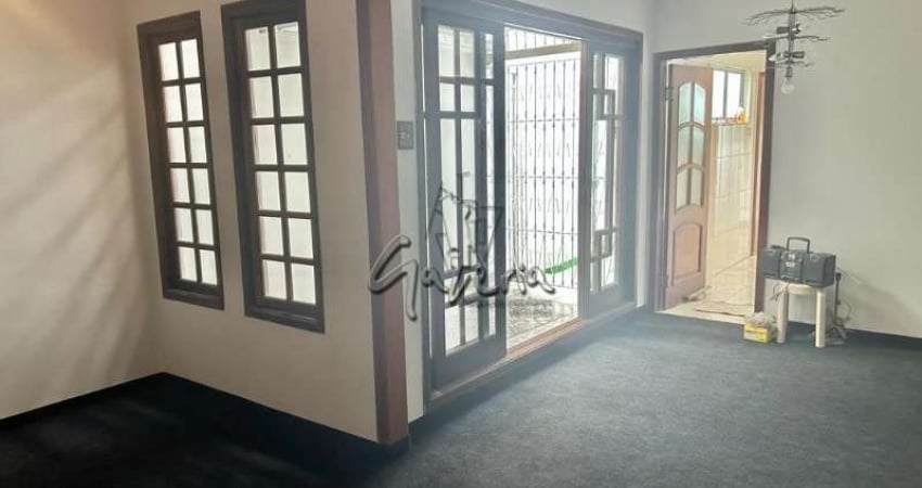Casa com 2 quartos para alugar na Rua Rio de Janeiro, --, Osvaldo Cruz, São Caetano do Sul