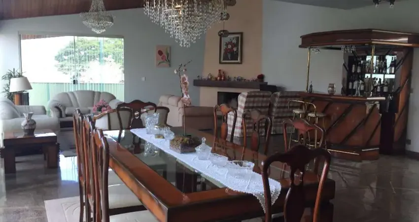 Casa com 3 quartos à venda na Rua Pedro Américo, --, Jardim São Caetano, São Caetano do Sul